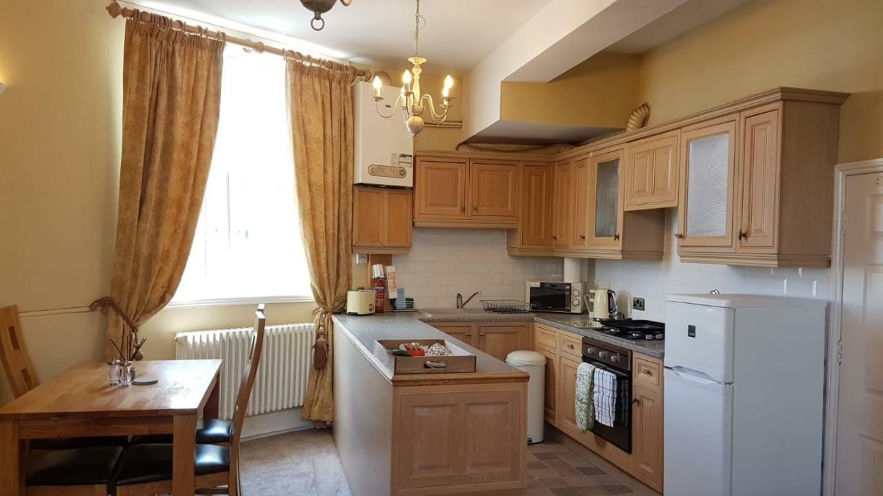 Carnegie Library: Austen Apartment 2 Bedroom Mexborough Kültér fotó